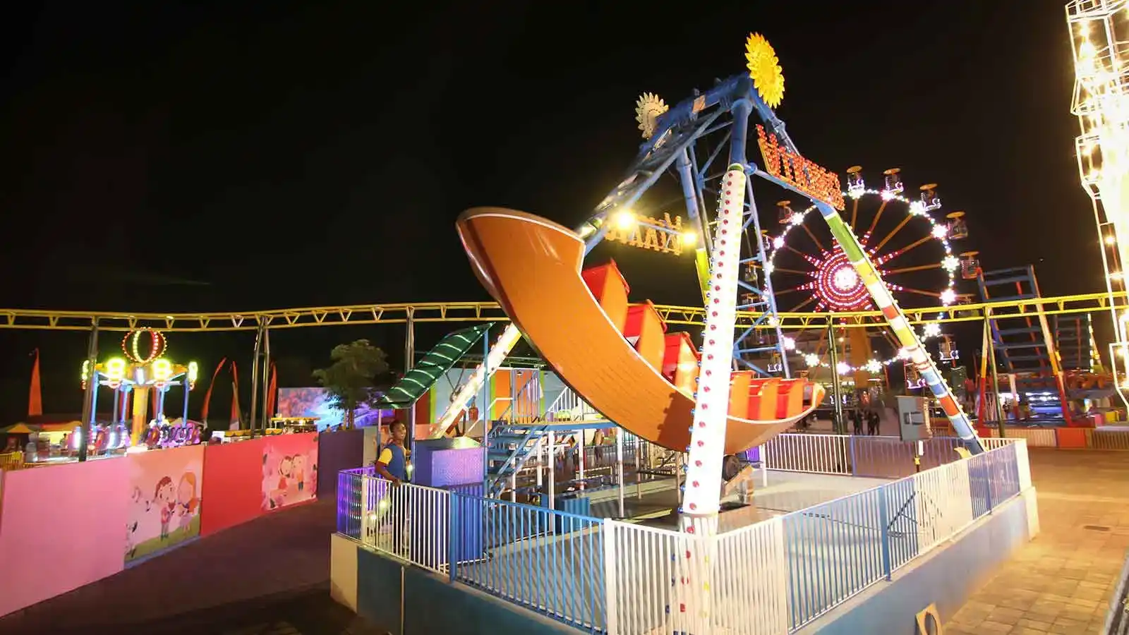 wisata buleleng singaraja bali - Krisna Funtastic Land