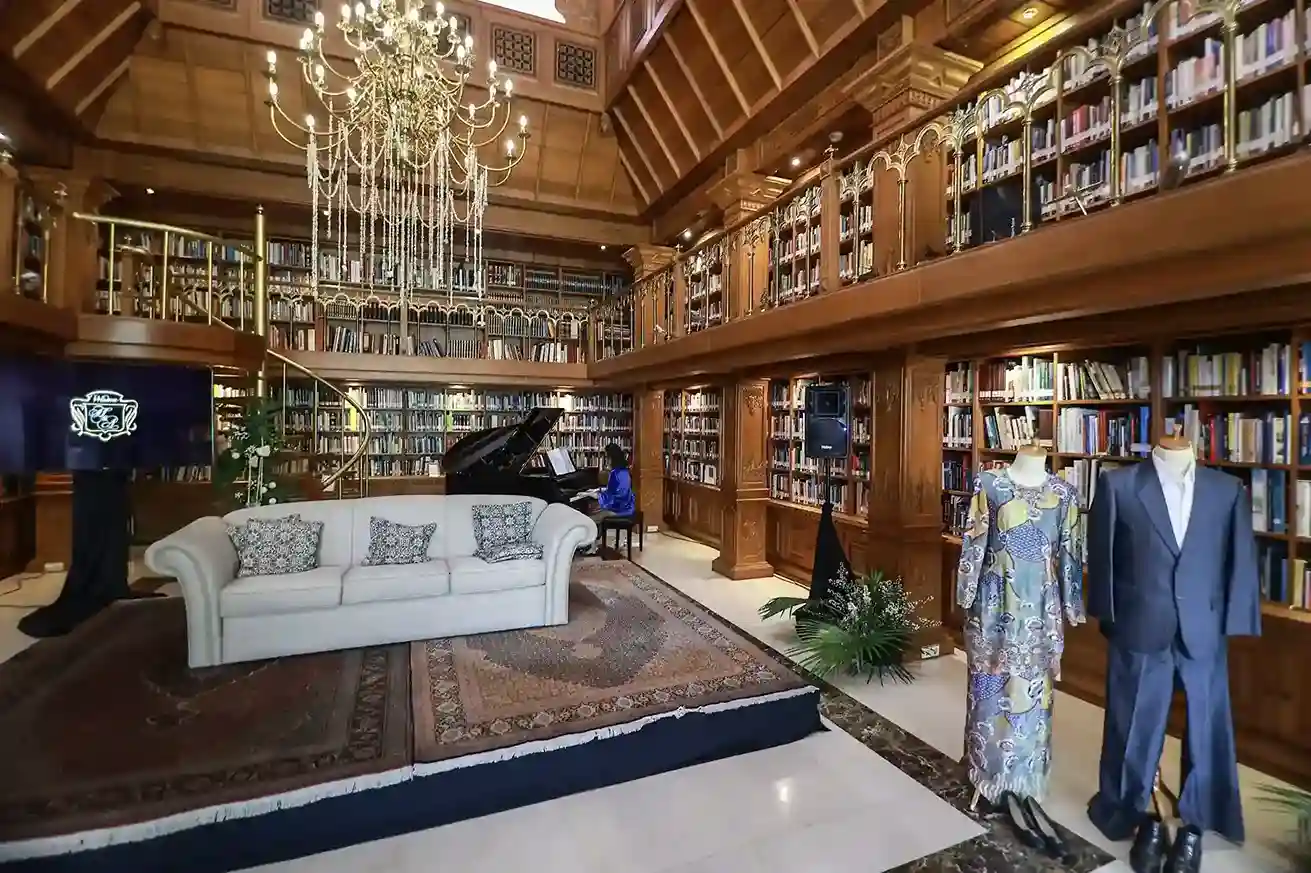 Mengenal Lebih Dekat Wisma Habibie dan Ainun- Simbol Cinta Sejati