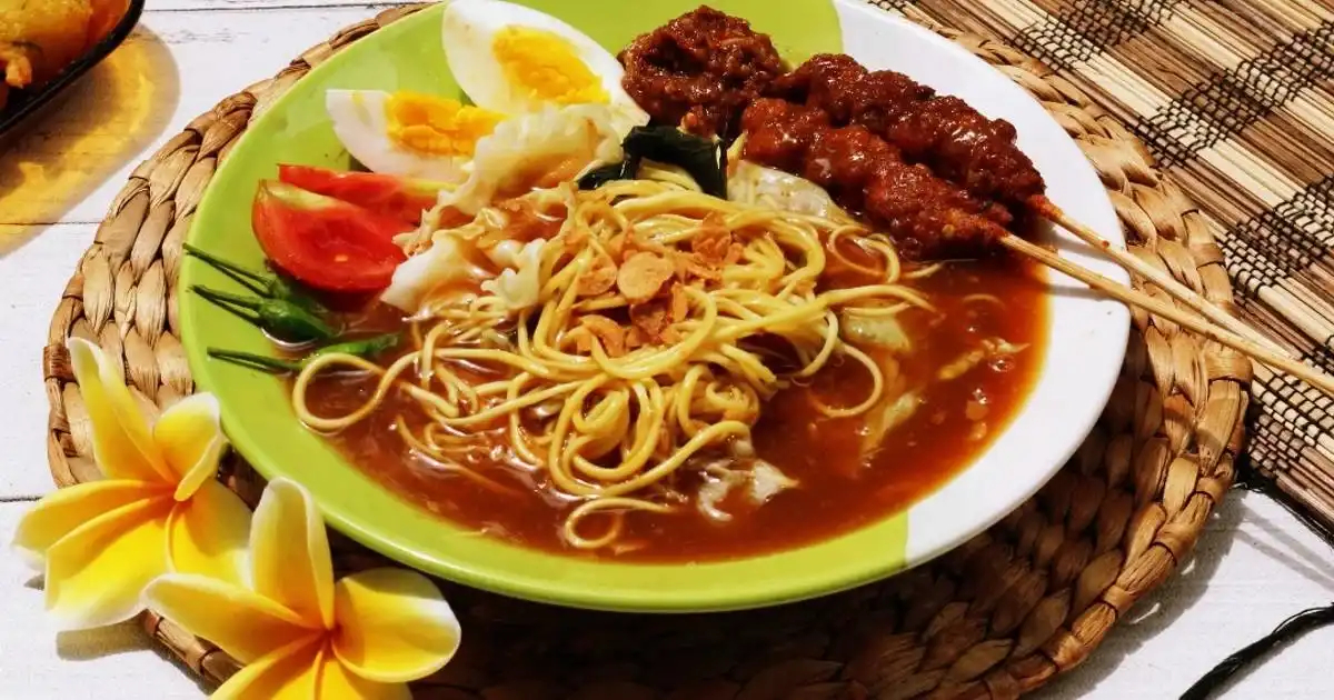 Mie Ongklok -Masakan Khas Jawa Tengah 