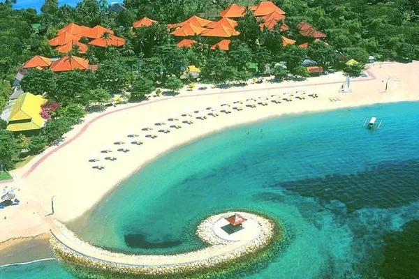 wisata romantis di Pantai Nusa Dua, Bali