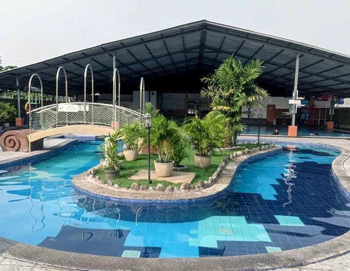 Tempat Wisata Bandung - Taman Air Super Progresif