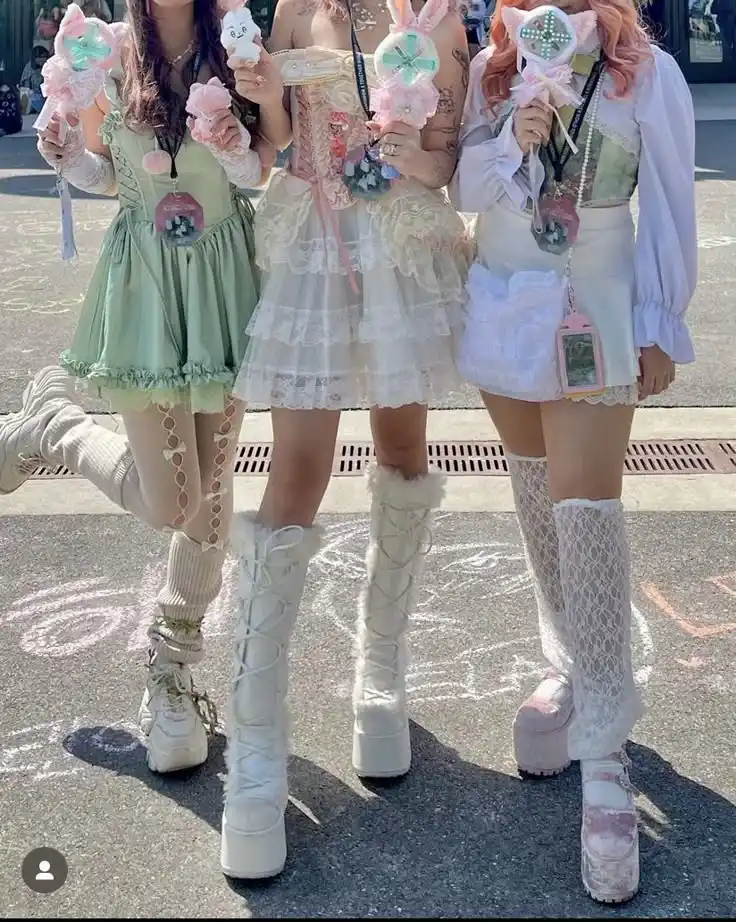 10 Rekomendasi Outfit Keren untuk Dateng ke Fanmeet Idol Kpop