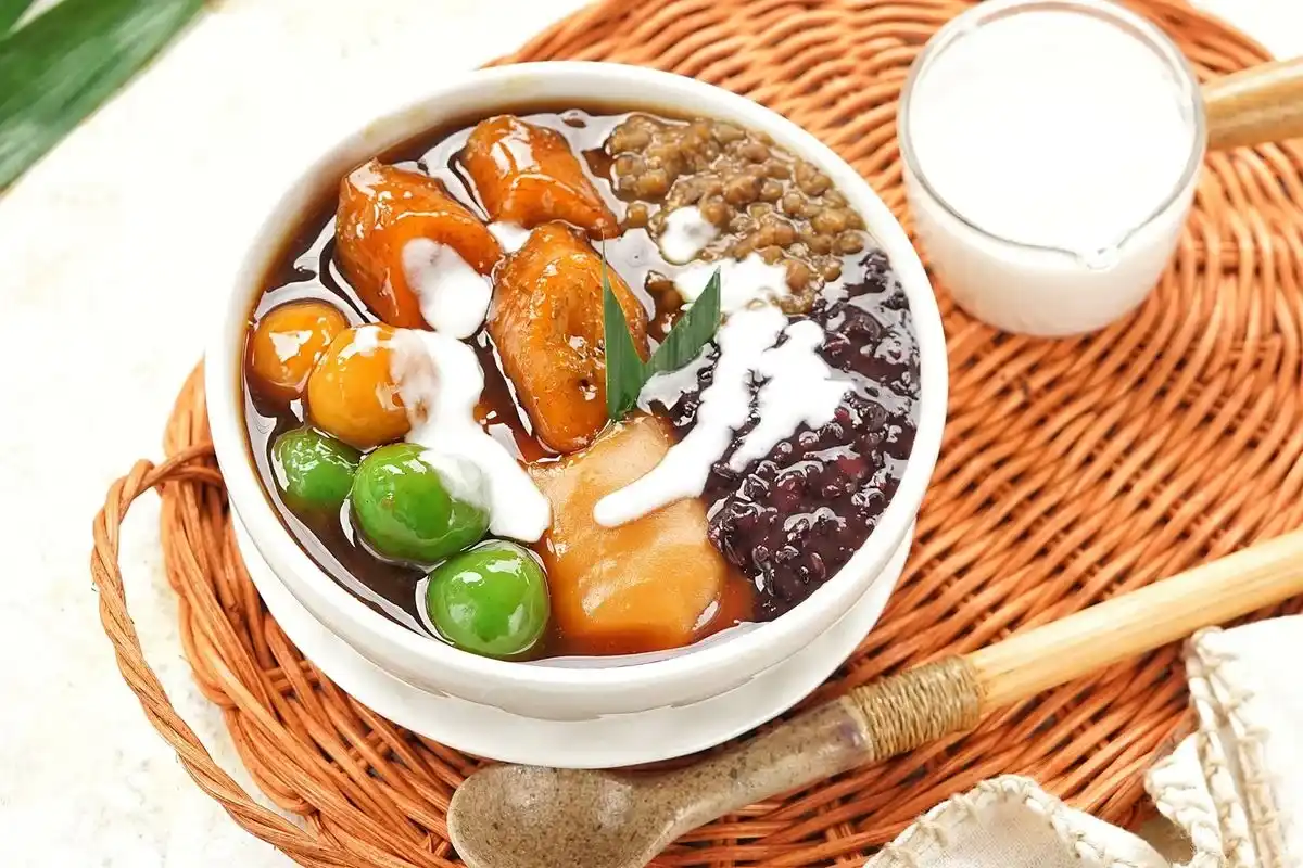 kuliner khas ramadan - Bubur Kampiun
