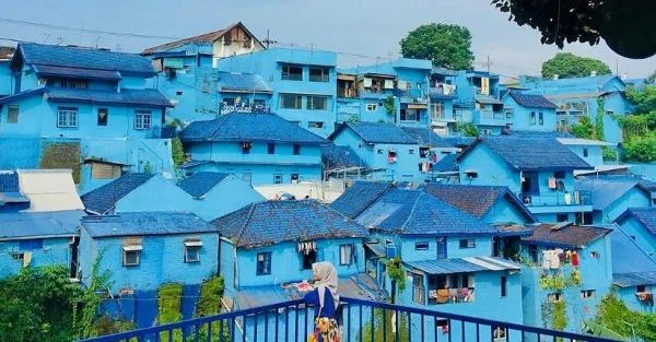 Kampung Biru Arema