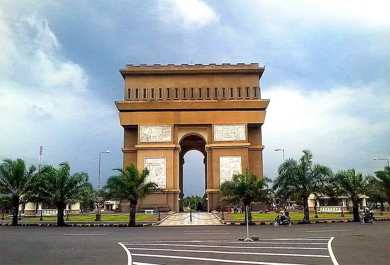 Kota Tertua di Indonesia! - Kediri