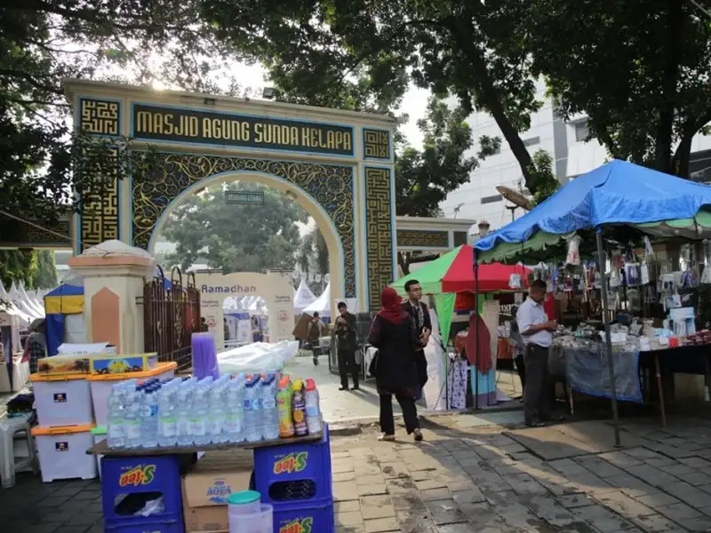 tempat takjil jakarta 2025 - Masjid Sunda Kelapa