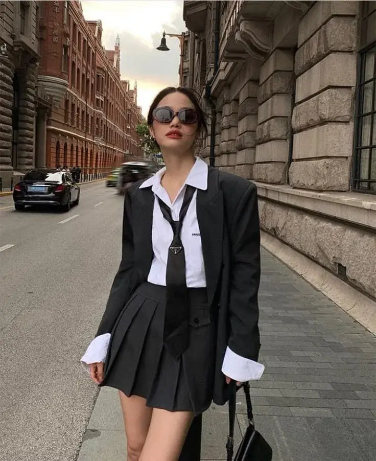 outfit ke fanmeet idol - Preppy Look