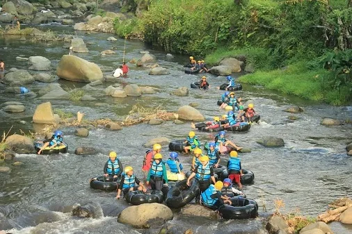 wisata malang selatan untuk libur lebaran - Wisata Tubing Wringinanom