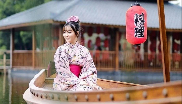 wisata romantis bandung di Kyotoku, Floating Market