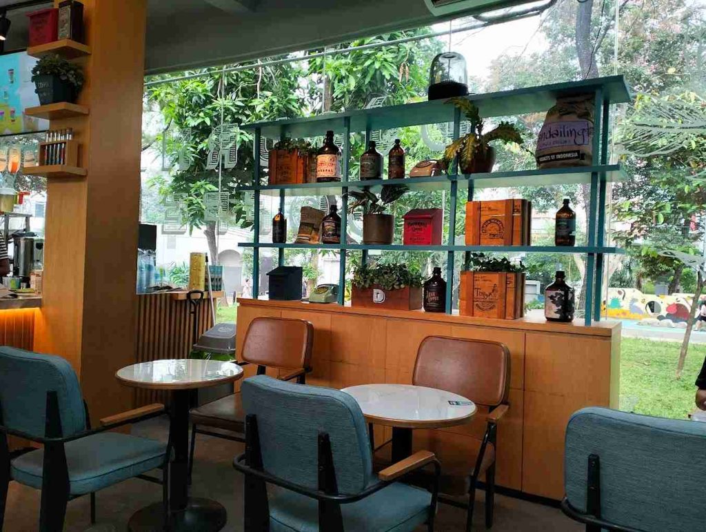 Djournal Cafe Taman Literasi Blok M