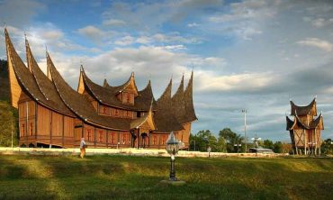 istana pagaruyung_