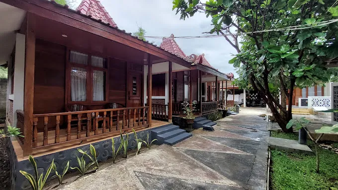 Villa Gunung Kidul - 10. The Royal Joglo