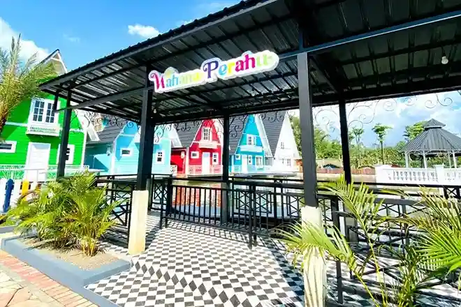 Kolam - Wisata Alam Oasis Sukabumi