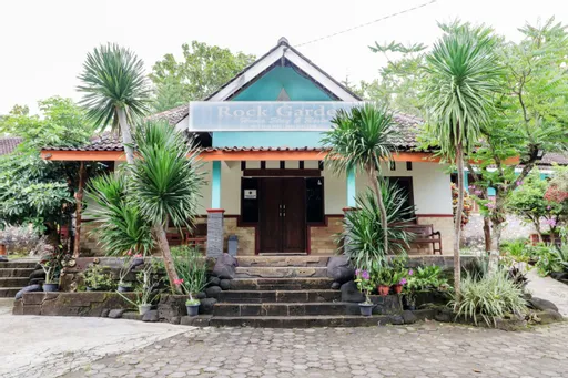 3. Rock Garden Homestay