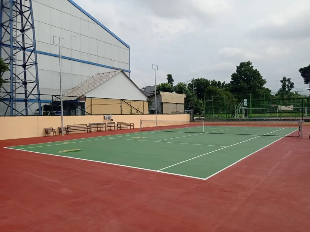 lapangan tenis di Jakarta - SOR UI Rawamangun