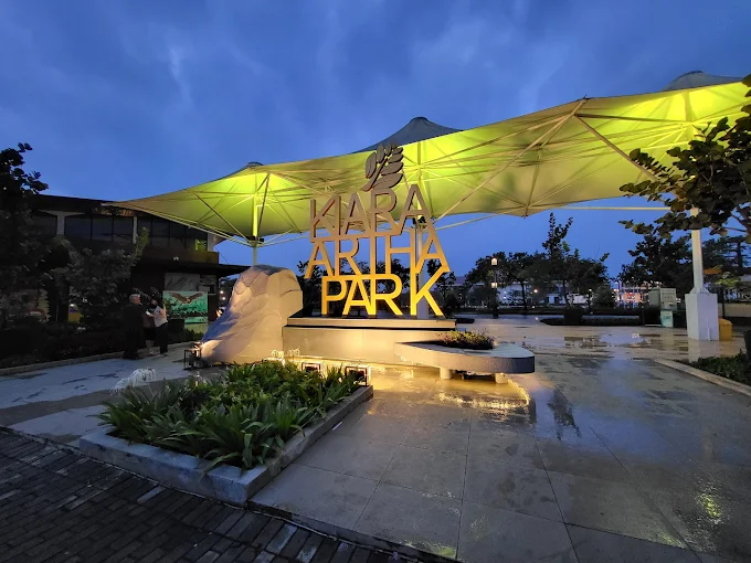 tempat lari bandung di kiara artha park