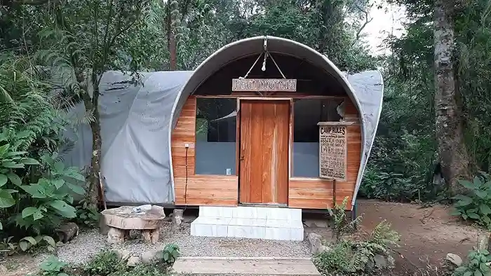Area Glamping dan Camping Ground Situ Gunung Sukabumi