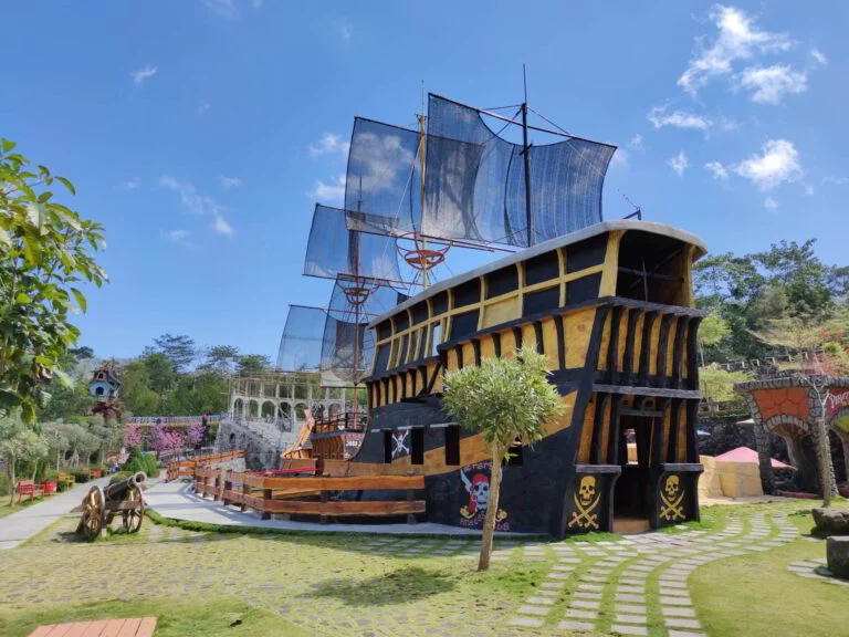 Wahana & Pengalaman - 5. Kapal Black Pearl
