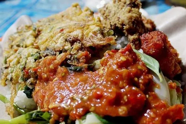 kuliner banyuwangi - Sego Tempong Mbok Wah
