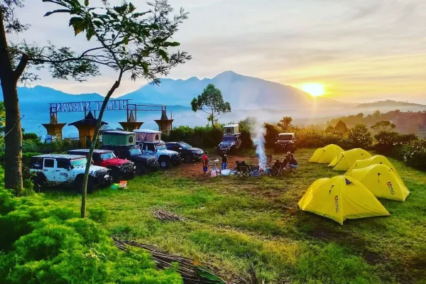 Camping Malang - Bukit Nirwana