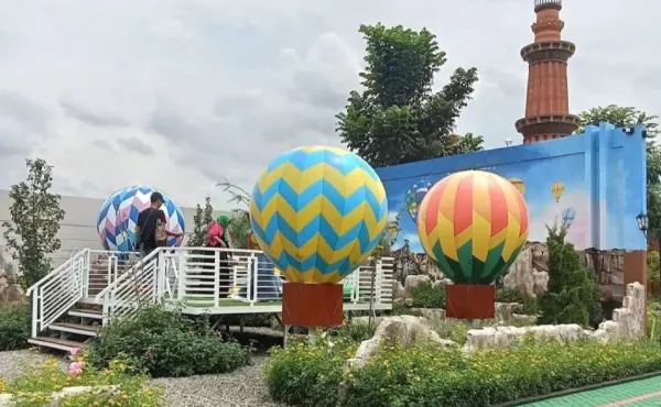 Atraksi yang Nggak Boleh Kamu Lewatin di  Wisata Keliling Dunia Majalengka