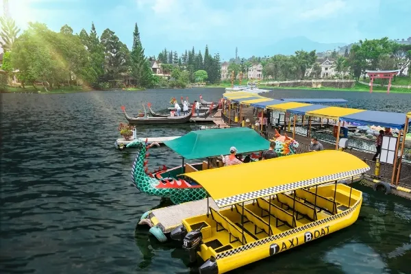 Jam Buka Little Venice Kota Bunga