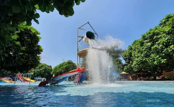 Lokasi & Jam Buka