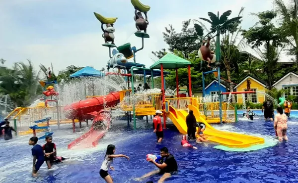 Wahana Seru yang Bikin Susah Pulang di Merci Waterpark_