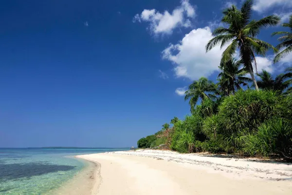 . Pulau Cemara Besar