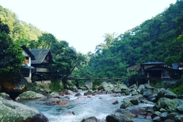 5. Pemandian Ciparay