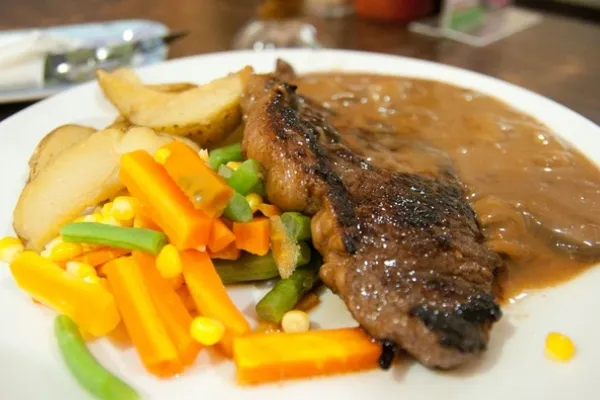 Restoran Steak Affordable Jakarta - Joni Steak