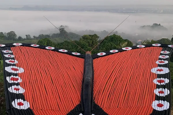 Banyak Spot Foto Estetik di Wisata Tebing Lonceng Buat Koleksi Feed