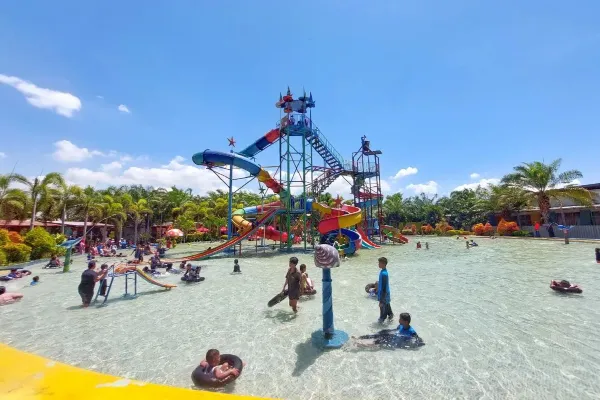 Dira Park Jember