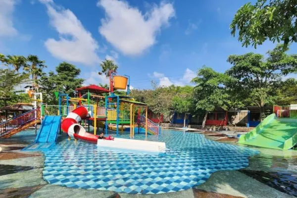 Fasilitas Lengkap di Gumul Paradise Island