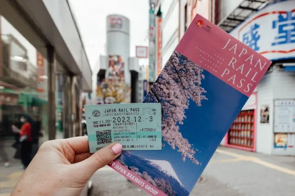 JR Pass = Bestie Solo Traveler