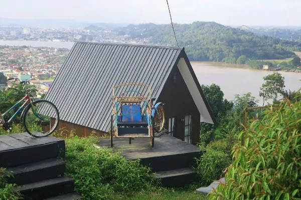 Rute, Lokasi, dan Tips Menuju Tebing Lonceng