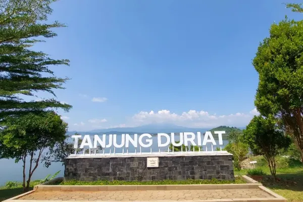Tanjung Duriat