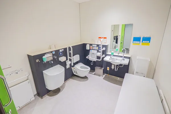 Bandara Fukuoka, Jepang (FUK)