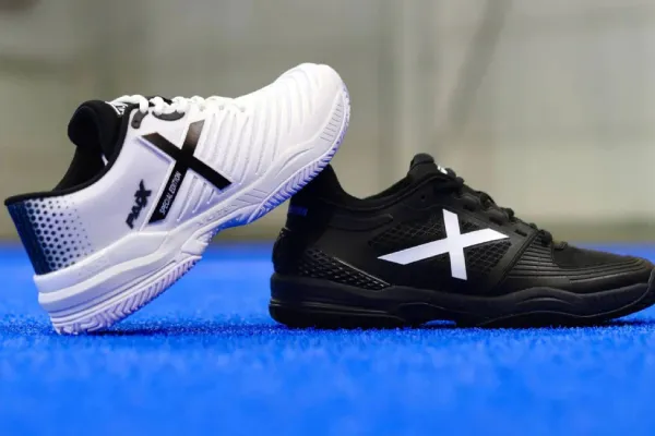 Travel Gear Padel - Sepatu Padel Anti Slip dan Nyaman