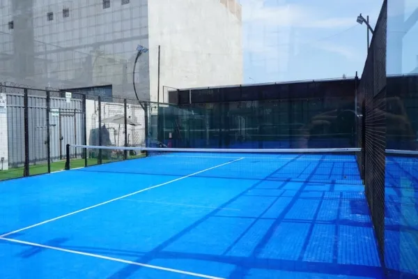 Urban Court YK