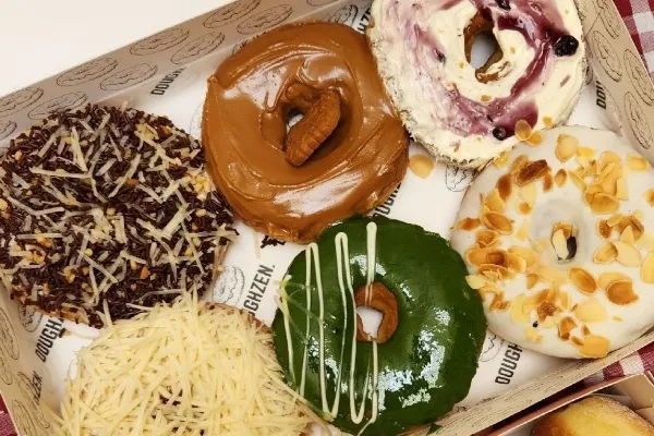 Donat Viral Jakarta - Doughzen