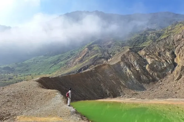 Gunung Tektok di Jawa Barat