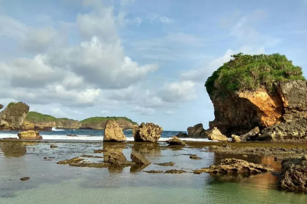 Lokasi & Rute ke Pantai Jungwok