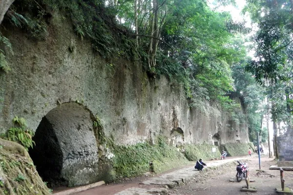 Sejarah Gua Belanda Bandung
