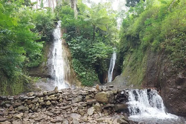 Wisata Nganjuk - Air Terjun Roro Kuning