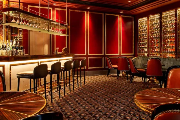 Alto Restaurant & Bar – Four Seasons Jakarta