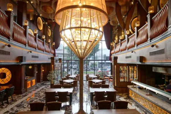 Casa Cuomo Ristorante & Lounge – Gunawarman