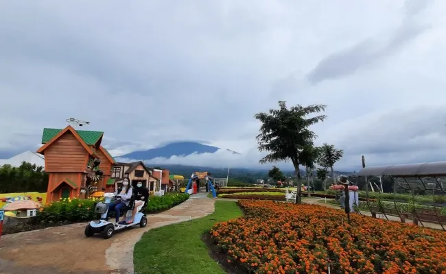 Harga Tiket Batu Love Garden