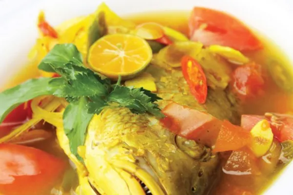 Ikan Kuah Pala Banda - Makanan Khas Maluku