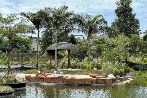 Jam oprasional Aviary Park Bintaro